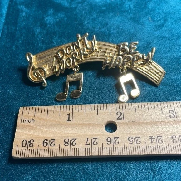 Don’t Worry Be Happy Brooch - Picture 3 of 3